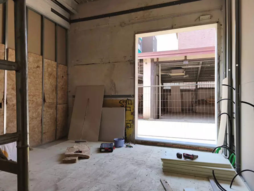 Immagine 7 di Appartamento in vendita  in Via Tommaso Laureti a Bologna