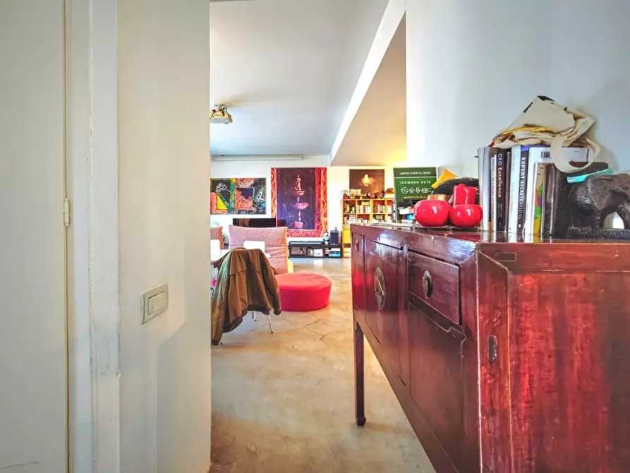Immagine 4 di Appartamento in vendita  in Via Vallombrosa a Roma