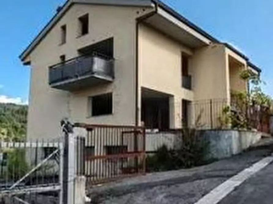 Immagine 2 di Magazzino in vendita  in Via del vicano 11 - 50060 Pelago (FI) a Pelago