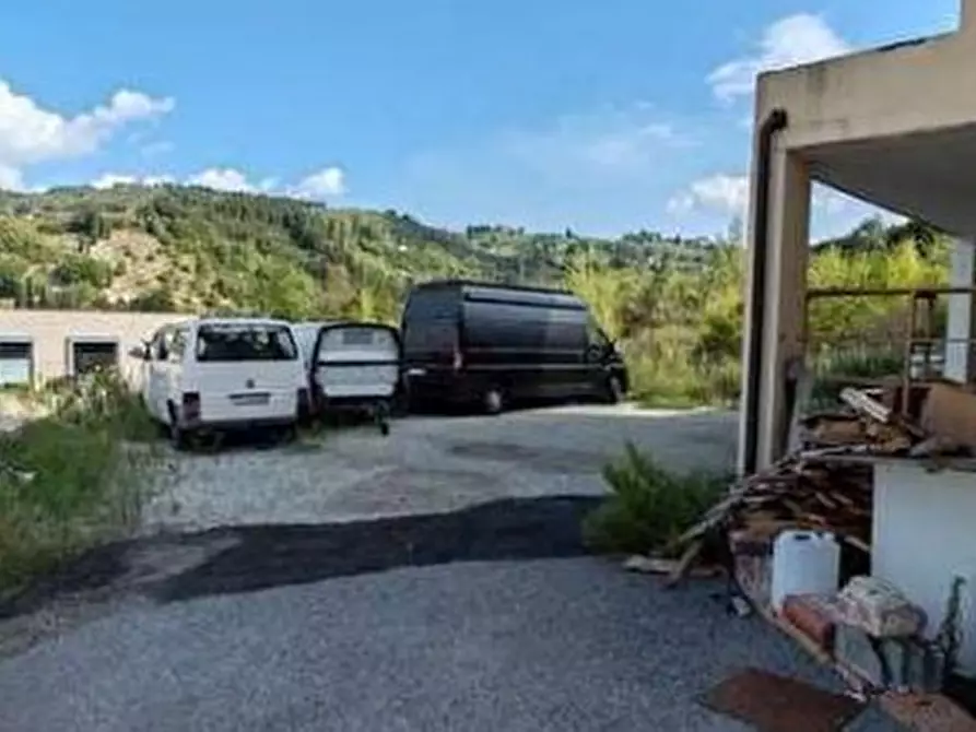 Immagine 5 di Magazzino in vendita  in Via del vicano 11 - 50060 Pelago (FI) a Pelago
