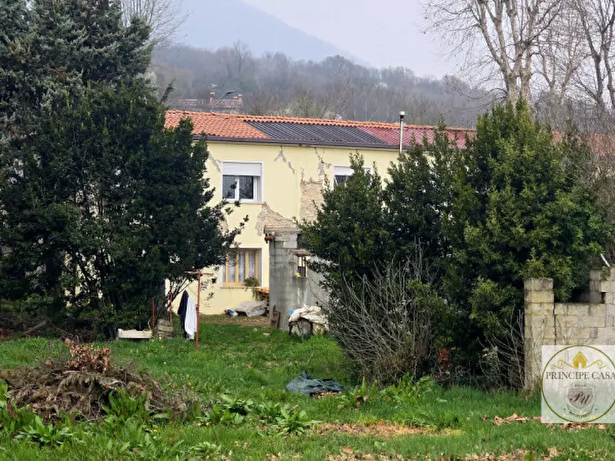 Immagine 38 di Casa bifamiliare in vendita  in via giarre a Lozzo Atestino