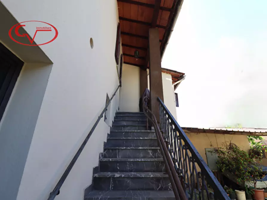 Immagine 3 di Villetta a schiera in vendita  in levanella a Montevarchi