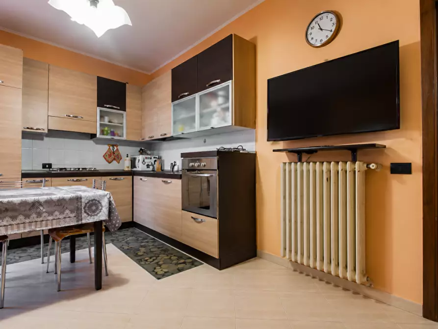 Immagine 3 di Appartamento in vendita  in via San Clemente 47 a Cerro Maggiore