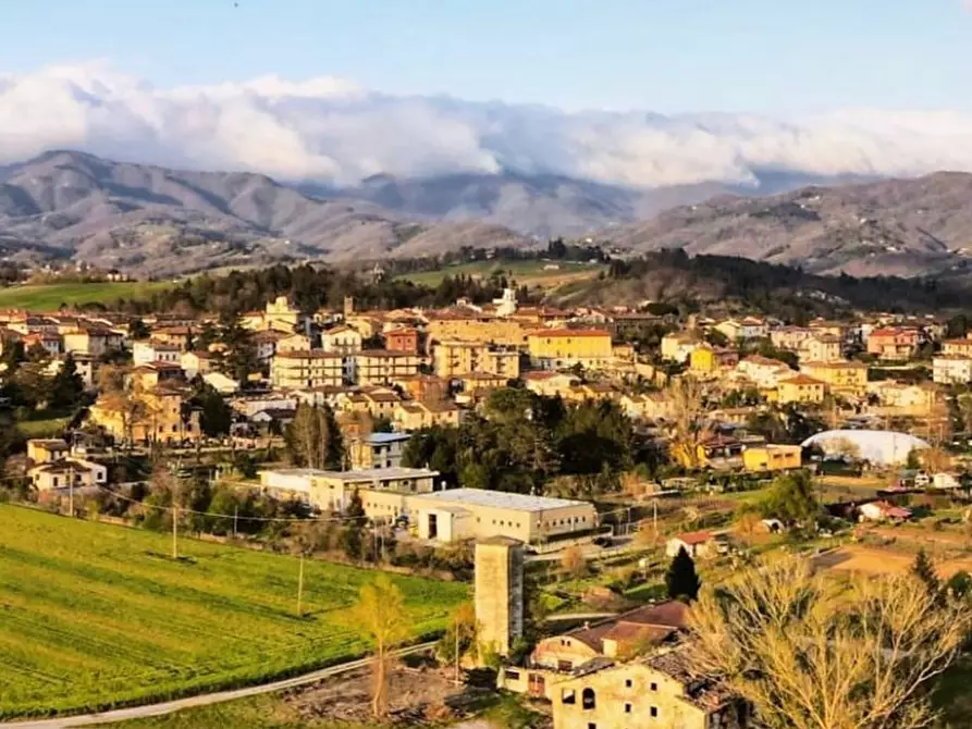 Immagine 7 di Rustico / casale in vendita  in Località Mazzicarelli a Vicchio
