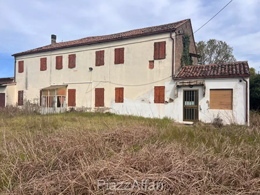 Immagine 2 di Rustico / casale in vendita  in Via Bosco a Correzzola