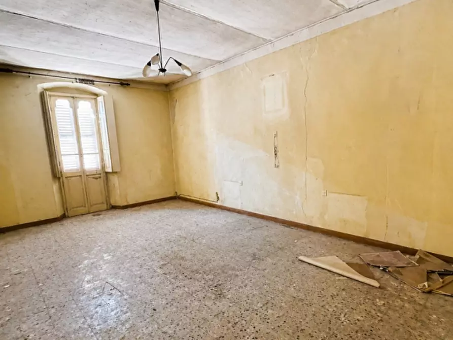 Immagine 8 di Palazzo in vendita  in Via Giuseppe Garibaldi a Gambara
