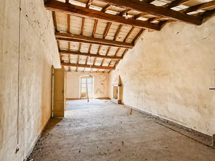 Immagine 11 di Palazzo in vendita  in Via Giuseppe Garibaldi a Gambara
