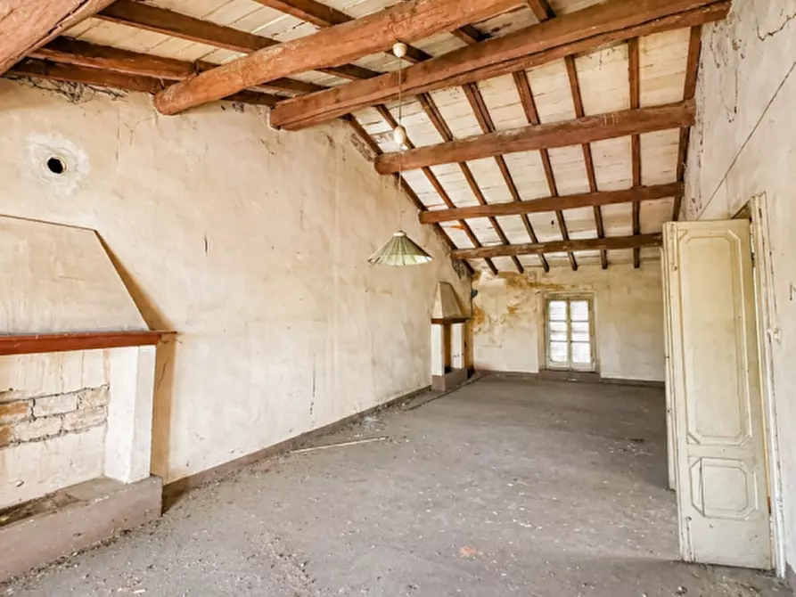 Immagine 13 di Palazzo in vendita  in Via Giuseppe Garibaldi a Gambara