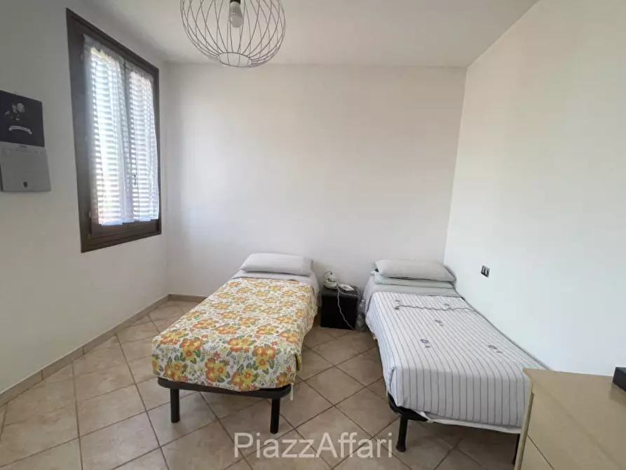 Immagine 15 di Casa bifamiliare in vendita  in Via Cavarzere a Cona