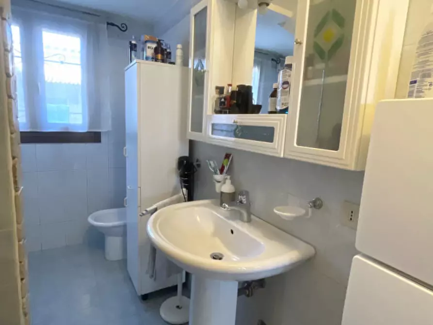 Immagine 20 di Casa bifamiliare in vendita  in Via Cavarzere a Cona