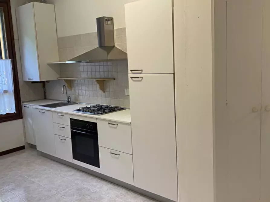 Immagine 8 di Appartamento in vendita  in VIA VIZZANO a Sasso Marconi