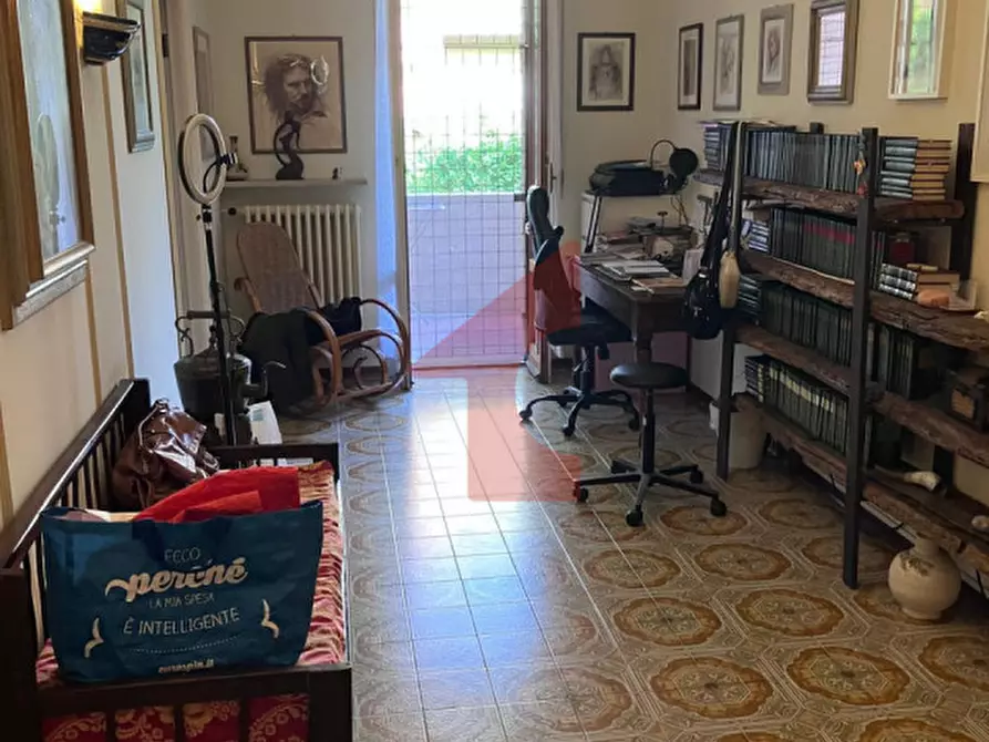 Immagine 1 di Appartamento in affitto  in via piero dalla francesca a Parma