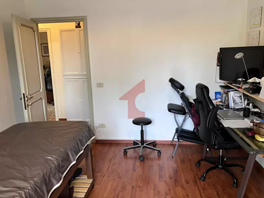 Immagine 10 di Appartamento in affitto  in via piero dalla francesca a Parma