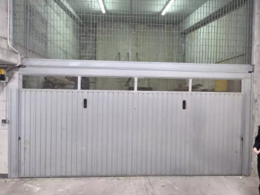 Immagine 1 di Garage in vendita  in sacro cuore, 1 a Rovigo