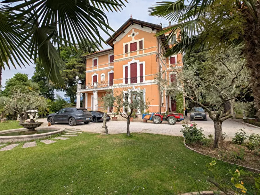 Immagine 2 di Villa in vendita  in Via Asolana a Fonte