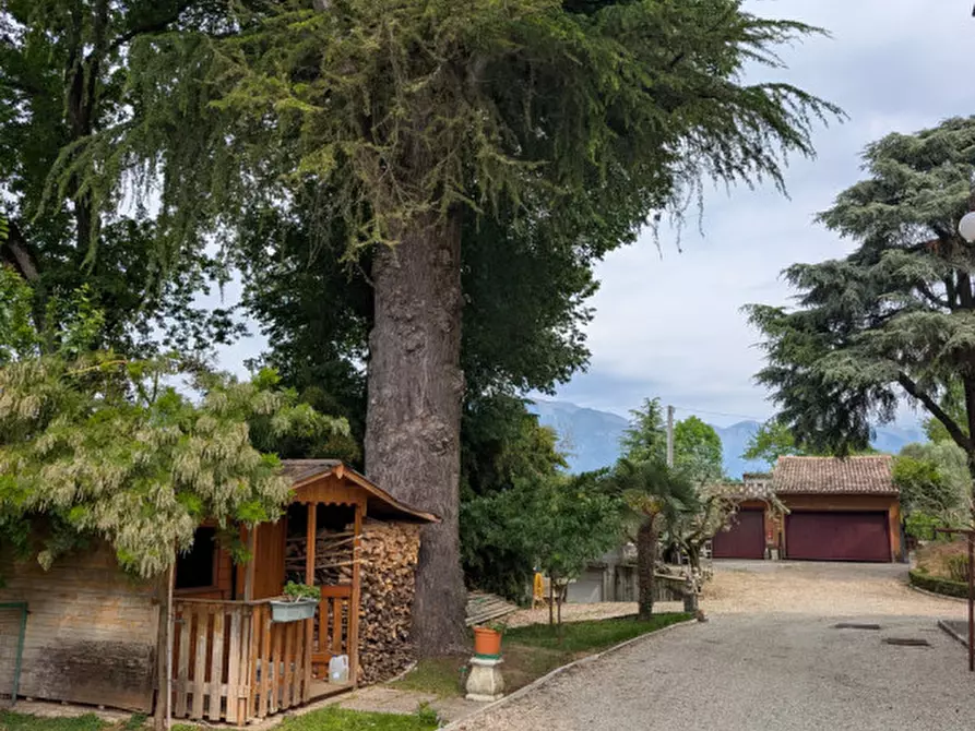 Immagine 6 di Villa in vendita  in Via Asolana a Fonte