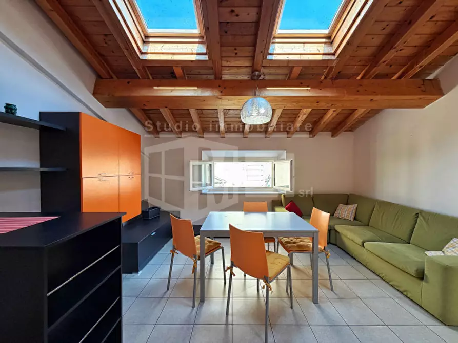 Immagine 5 di Appartamento in vendita  in Via Enrico Mayer 48 a Livorno