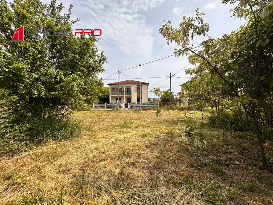 Immagine 3 di Terreno in vendita  in Via Calcara a Zugliano