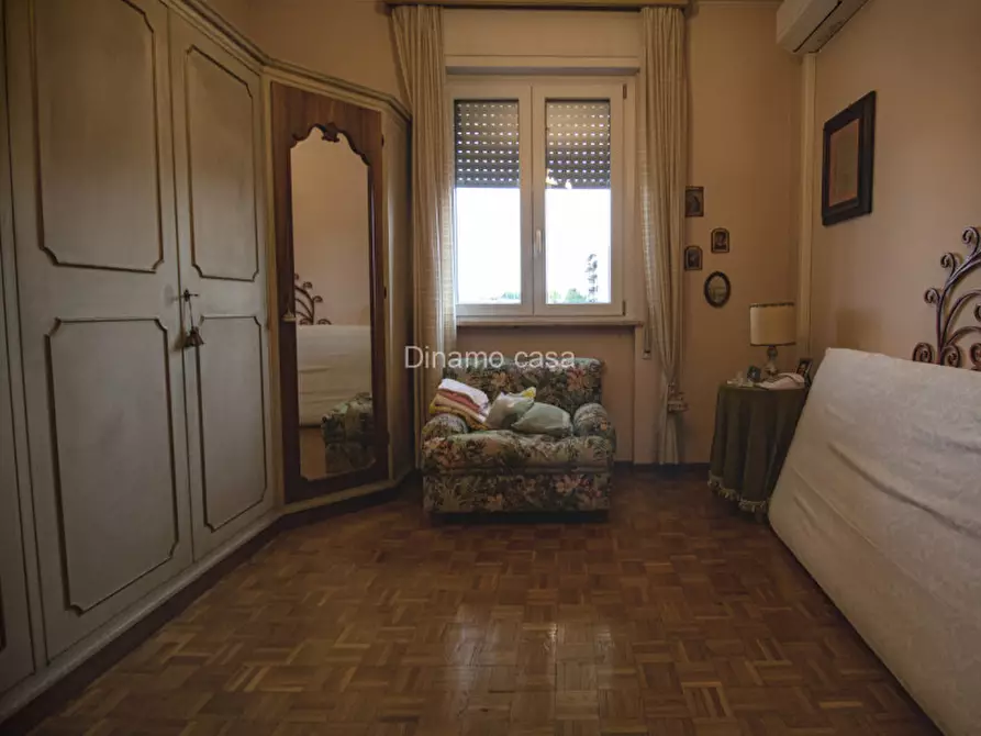 Immagine 15 di Appartamento in vendita  in Via Cristoforo Colombo a Prato
