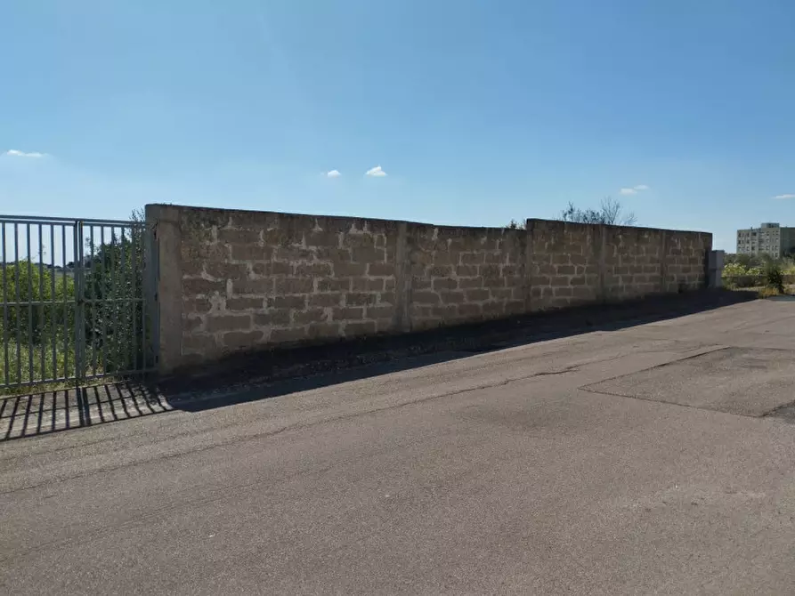 Immagine 1 di Terreno in vendita  in Via Marco Polo a Casarano