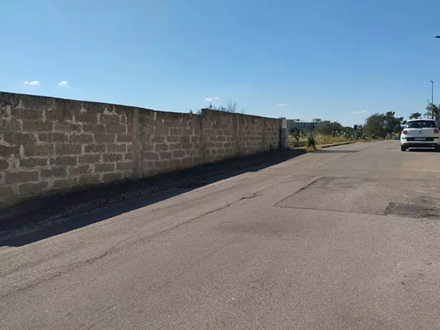 Immagine 4 di Terreno in vendita  in Via Marco Polo a Casarano