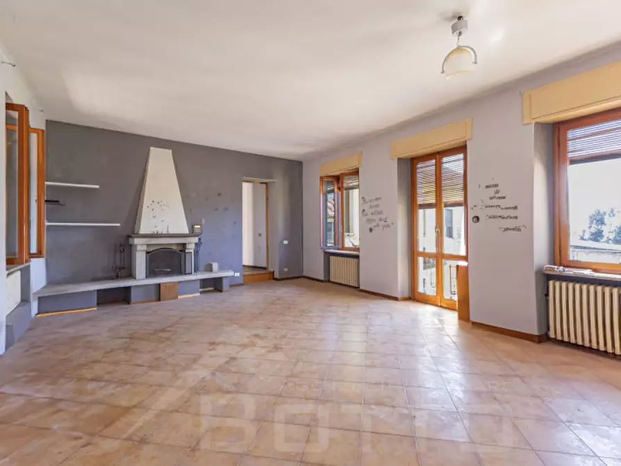 Immagine 1 di Casa bifamiliare in vendita  in via vittoria 2 a Bolzano Novarese