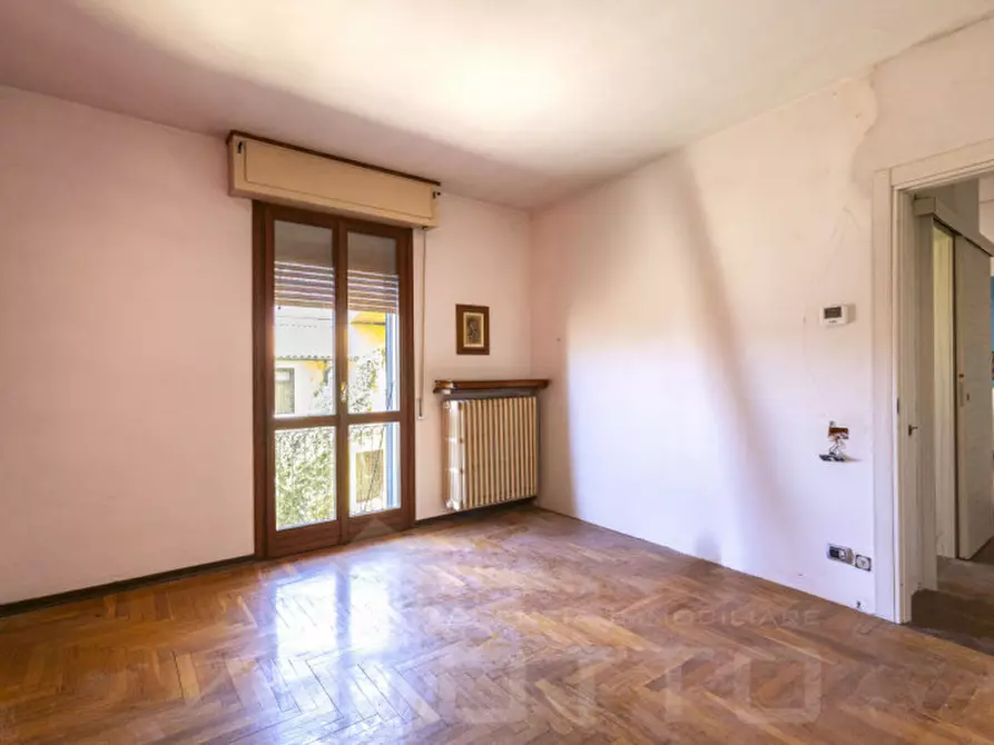 Immagine 9 di Casa bifamiliare in vendita  in via vittoria 2 a Bolzano Novarese