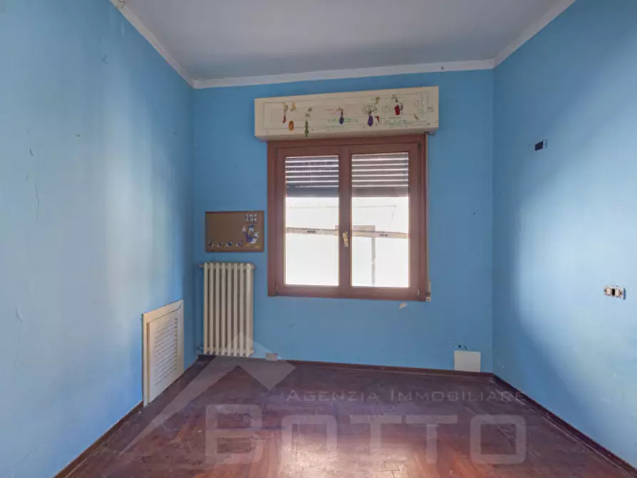 Immagine 13 di Casa bifamiliare in vendita  in via vittoria 2 a Bolzano Novarese