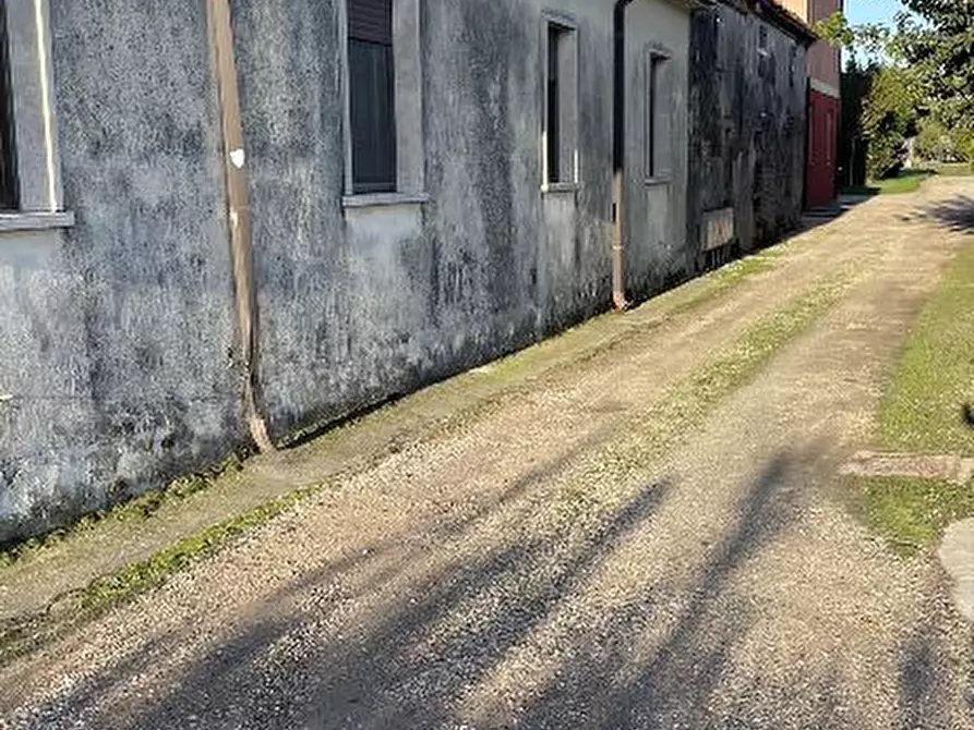 Immagine 2 di Villetta a schiera in vendita  in Via Campagnol a Salizzole