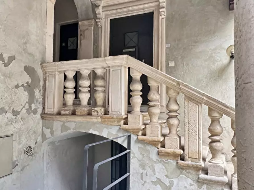Immagine 3 di Appartamento in vendita  in Contra' Riale, a Vicenza