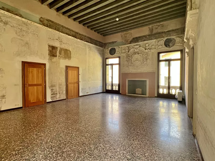 Immagine 7 di Appartamento in vendita  in Contra' Riale, a Vicenza