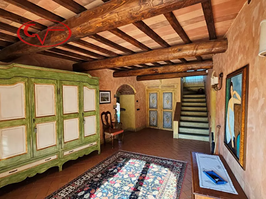 Immagine 10 di Villa in vendita  in Reggello a Reggello