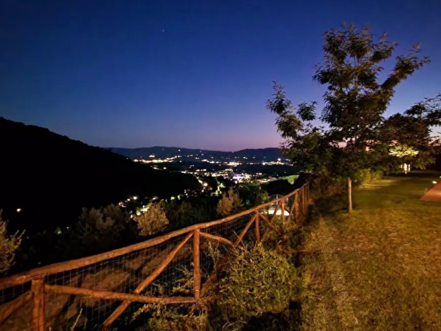 Immagine 26 di Villa in vendita  in Reggello a Reggello