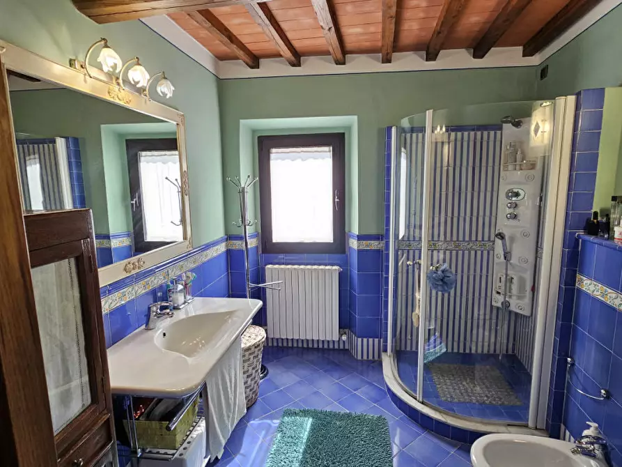 Immagine 29 di Villa in vendita  in Reggello a Reggello