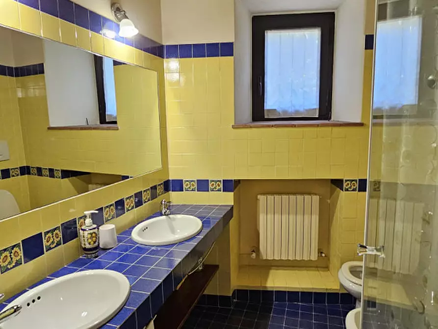 Immagine 32 di Villa in vendita  in Reggello a Reggello
