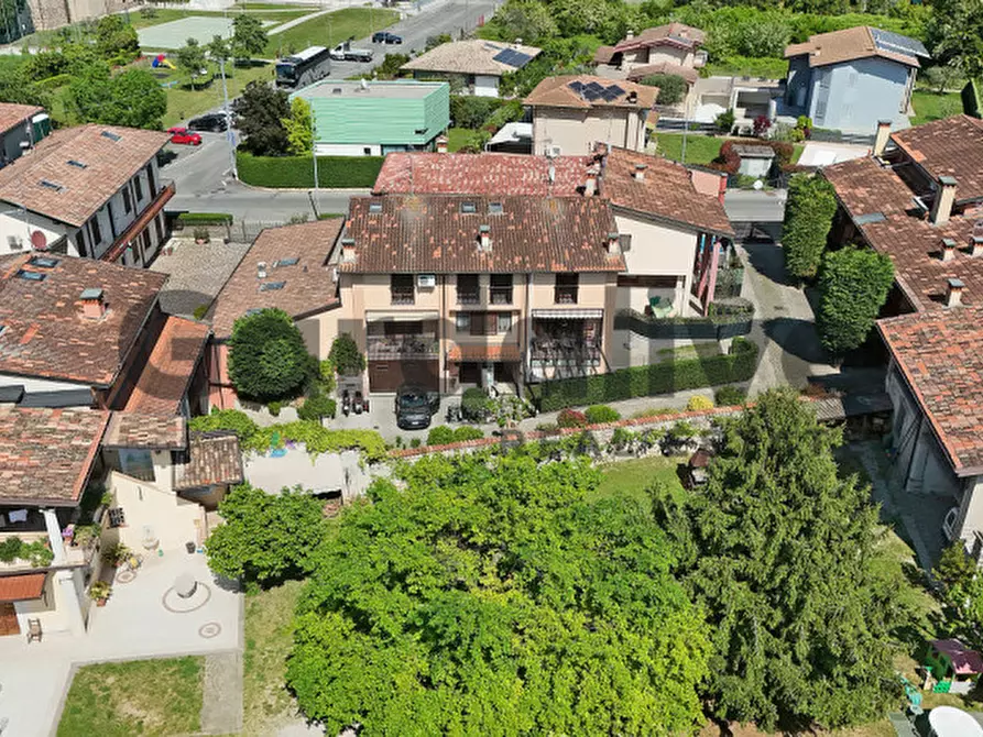 Immagine 32 di Villetta a schiera in vendita  in Via XXIV Maggio 43 a Lonato del Garda