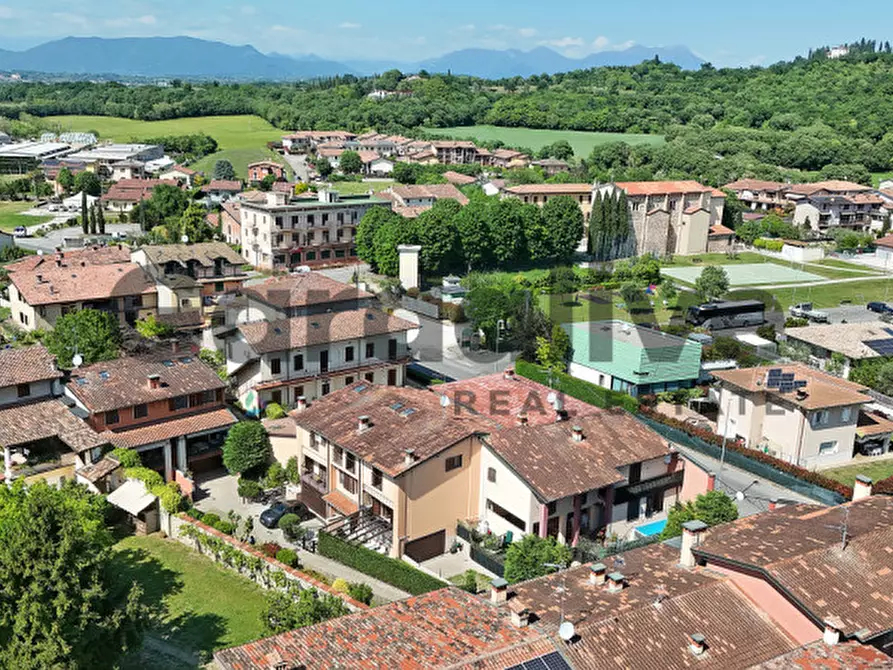 Immagine 37 di Villetta a schiera in vendita  in Via XXIV Maggio 43 a Lonato del Garda