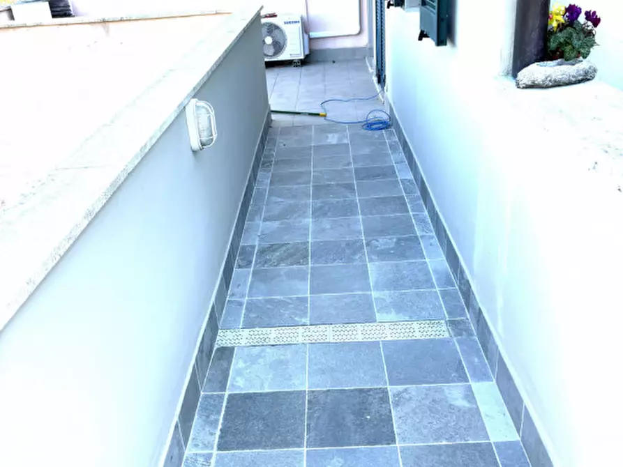 Immagine 3 di Appartamento in vendita  a Castellaro