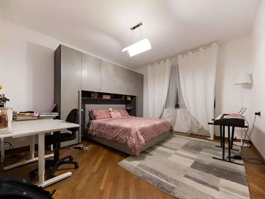 Immagine 23 di Villa in vendita  in Via Papa Giovanni Ventitreesimo a Noviglio