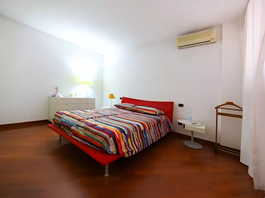 Immagine 25 di Villa in vendita  in Via Papa Giovanni Ventitreesimo a Noviglio