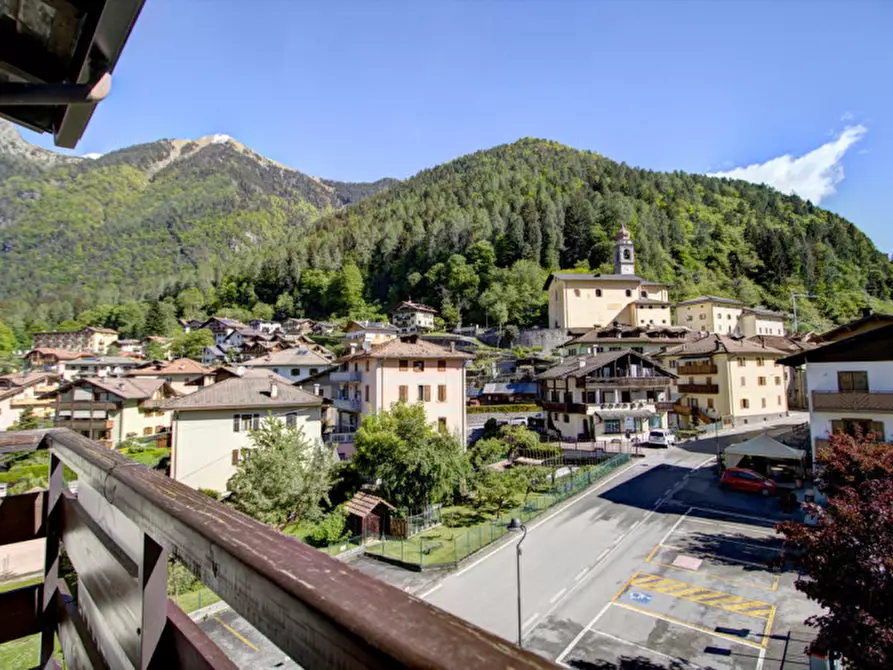 Immagine 16 di Appartamento in vendita  in Via Verdi, 5 a Carisolo