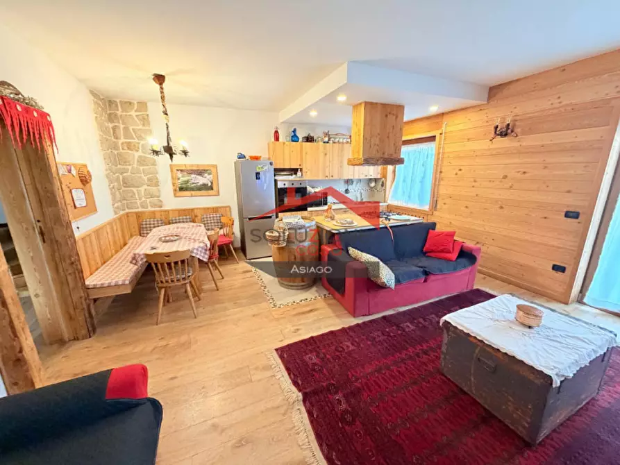 Immagine 5 di Casa bifamiliare in vendita  a Roana