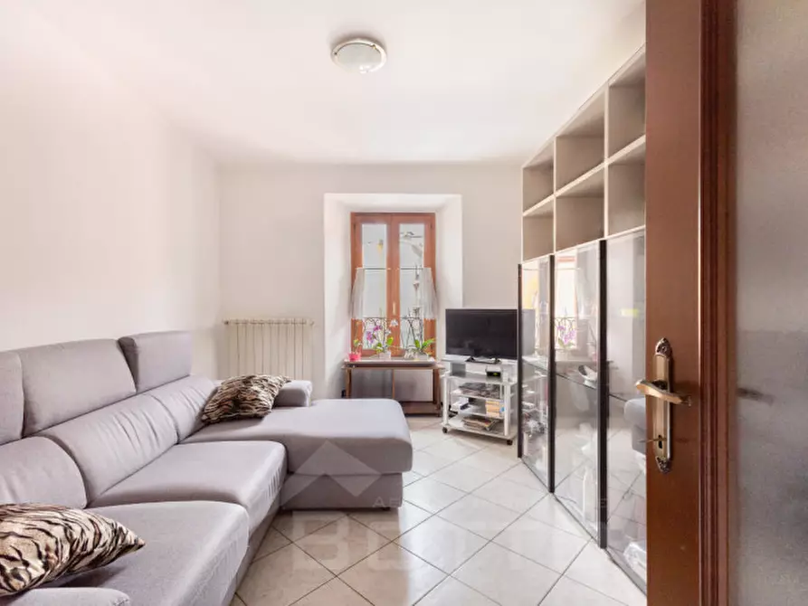 Immagine 2 di Appartamento in vendita  in Via Edmondo De Amicis 57 a Omegna