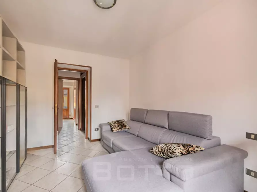 Immagine 13 di Appartamento in vendita  in Via Edmondo De Amicis 57 a Omegna
