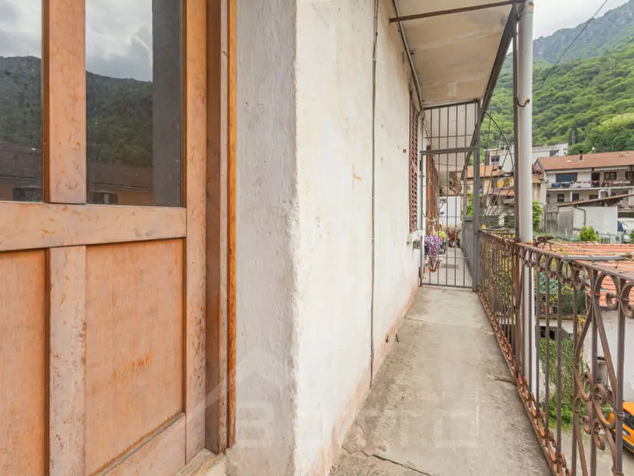 Immagine 19 di Appartamento in vendita  in Via Edmondo De Amicis 57 a Omegna