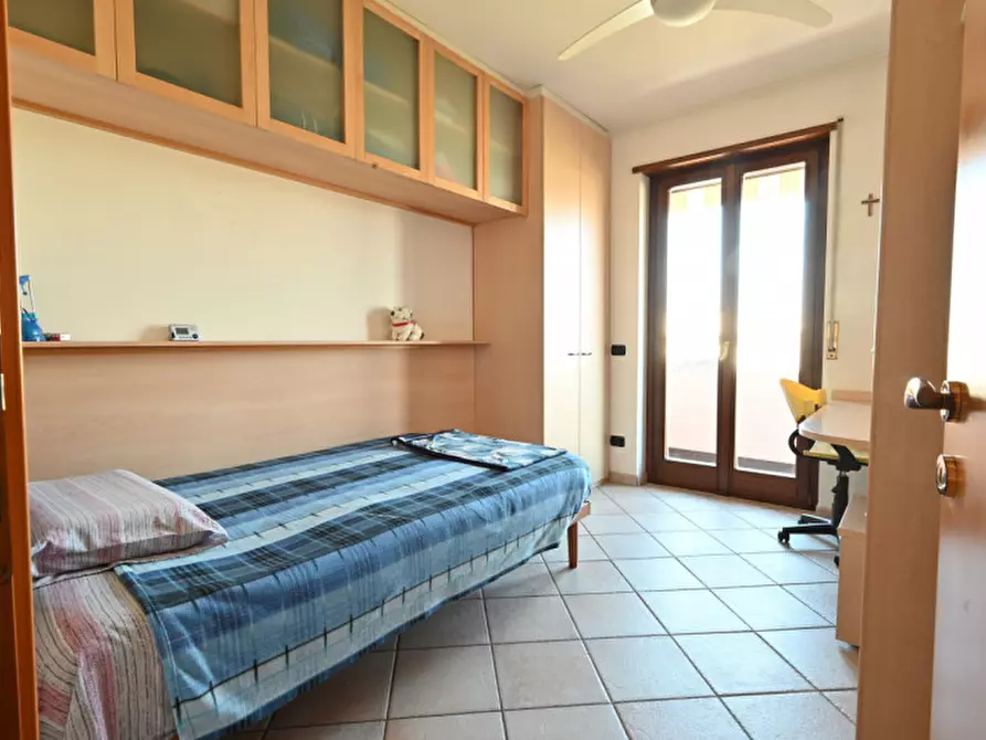 Immagine 6 di Appartamento in vendita  in Via Roveggia a Verona