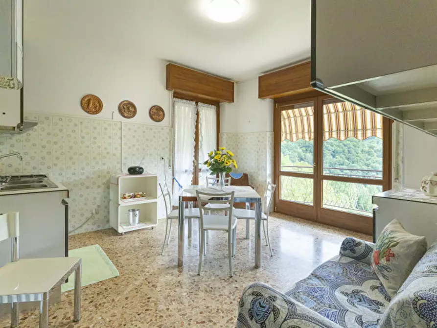 Immagine 14 di Casa bifamiliare in vendita  in Via Don Strola 26a a Armeno
