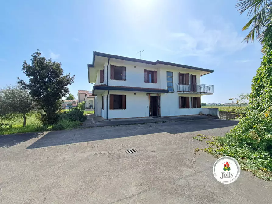 Immagine 2 di Casa bifamiliare in vendita  a Brugine