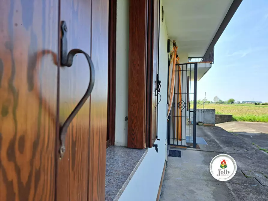 Immagine 9 di Casa bifamiliare in vendita  a Brugine