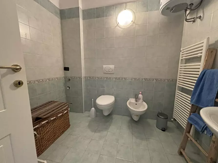 Immagine 12 di Attico in affitto  a Castellaro